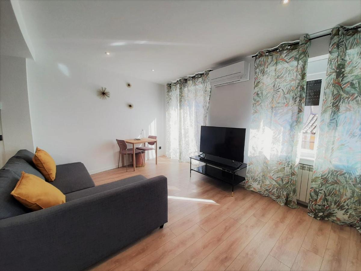 Apartamentos Celestina By Gaiarooms Salamanca Buitenkant foto
